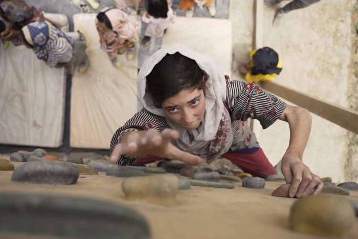 climbing for a reason pakistan girls climbing