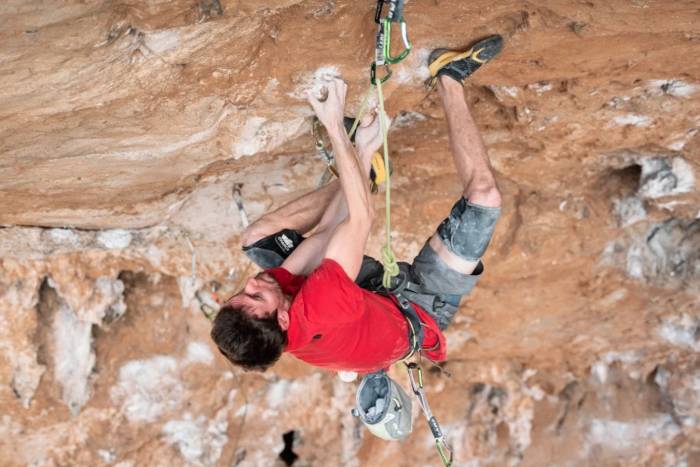 Ghisolfi climbs new 5.15b_9a sport route Feb. 24 2022 (Still/S. Grippo)