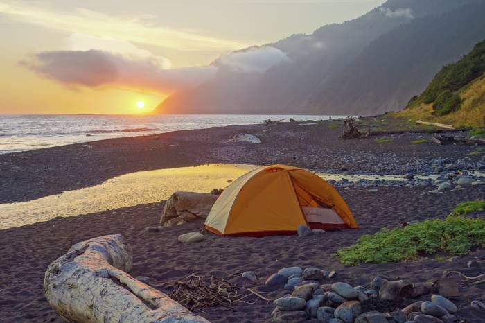 Save 20% on Camping & Hiking Gear During This REI Member Sale