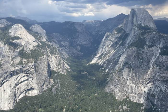 The view of Yosemite Valley from Glacier Point