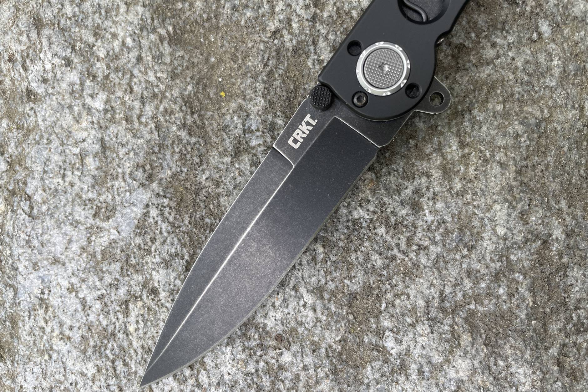 'It Could Not Be Simpler' CRKT M16 Deadbolt Folding Knife Review