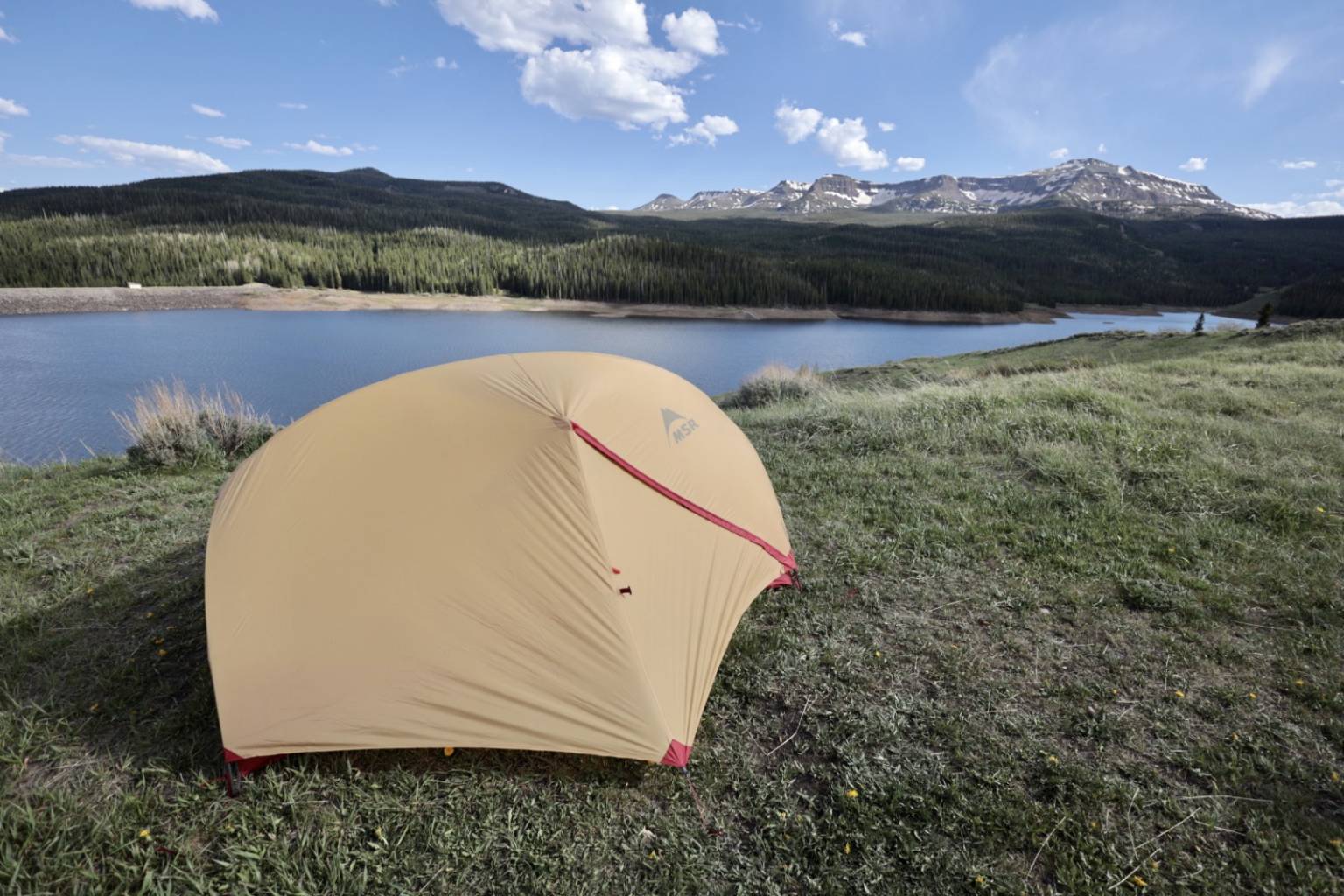 Review MSR Somehow Makes Its Iconic Hubba Hubba Tent Better