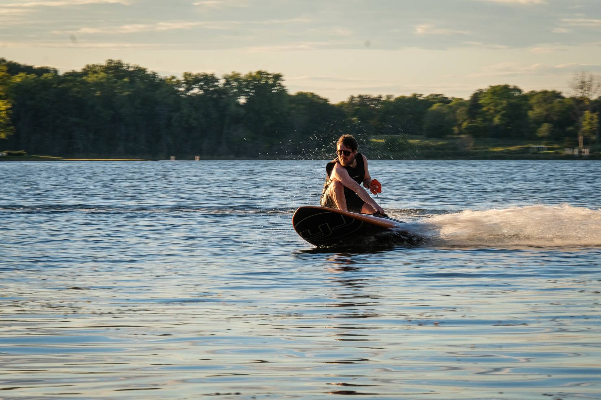The Price of Pure Joy is 11,000 YuJet Electric Jetboard Review