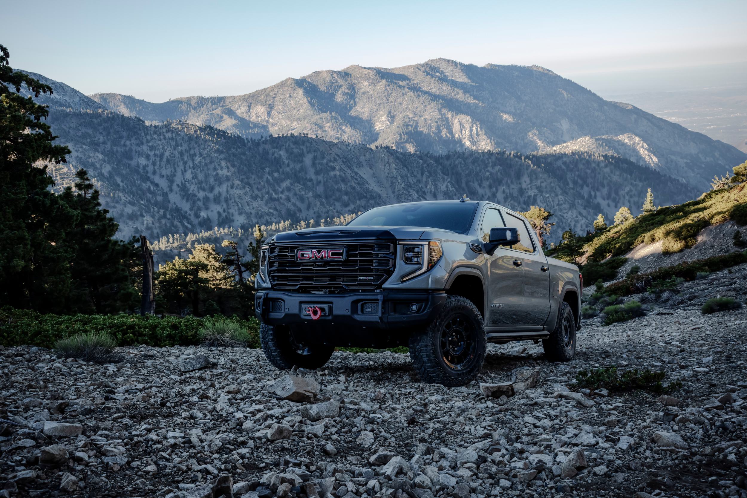2023 GMC Sierra 1500 AT4X AEV Edition