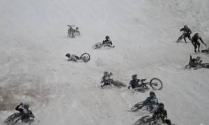 Megavalanche 2022 Fail Reel: Watch MTBers Wipe Out on Snow