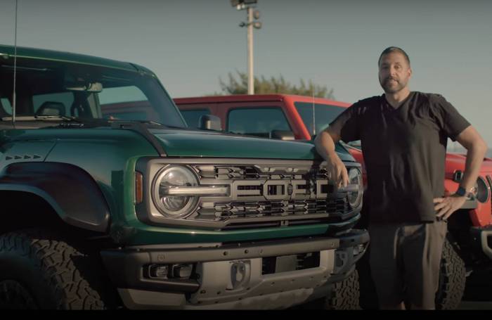 Bronco Raptor Drag Races Off-Road Powerhouses, Plus a Lamborghini