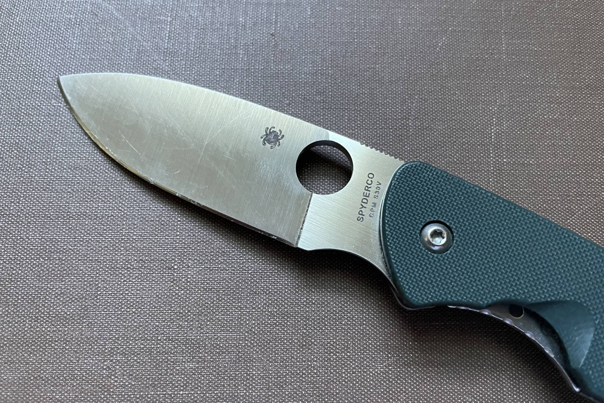Track Down This Knife One Small Change Makes the Spyderco Brouwer an