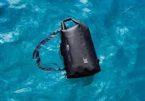 Ocean Garbage to Dry Bag: GOT BAG Offers Sustainable Sack