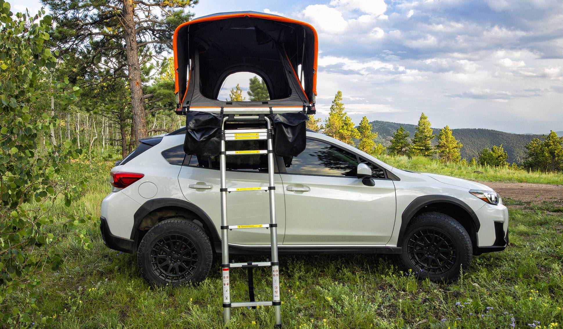 Roofnest Reveals Its First Softshell Rooftop Tent The Meadowlark