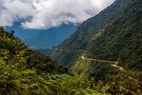 Infamous 'Death Road' Becomes Wildlife Sanctuary in Bolivia calle de la muerte