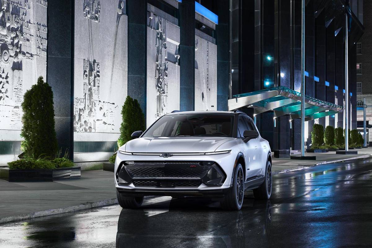 The 'Affordable' Electric SUV Has Arrived 2023 Chevy Equinox EV