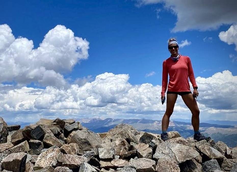 Record Broken: One of the Hardest FKTs in the US nolan's 14 women's supported fkt andrea sansone