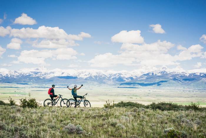 Osprey Packs Brand Image Cycling