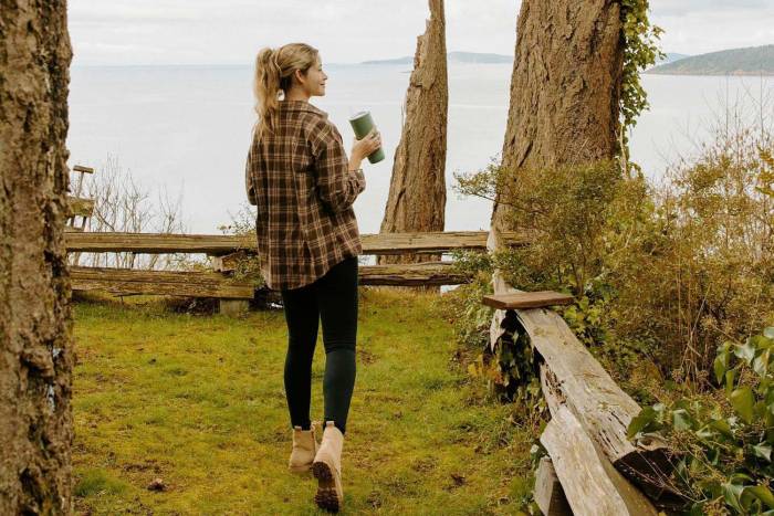 CamelBak Brand Image Drinkware