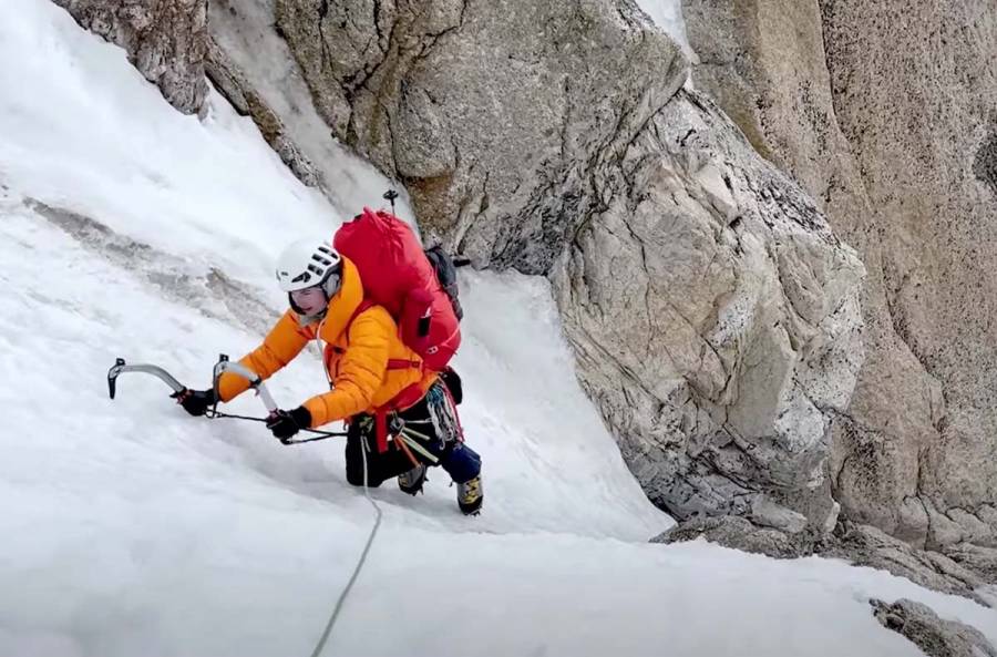Harrowing Rescues High on Denali: 2 Climbers Saved, Deceased Climber ...