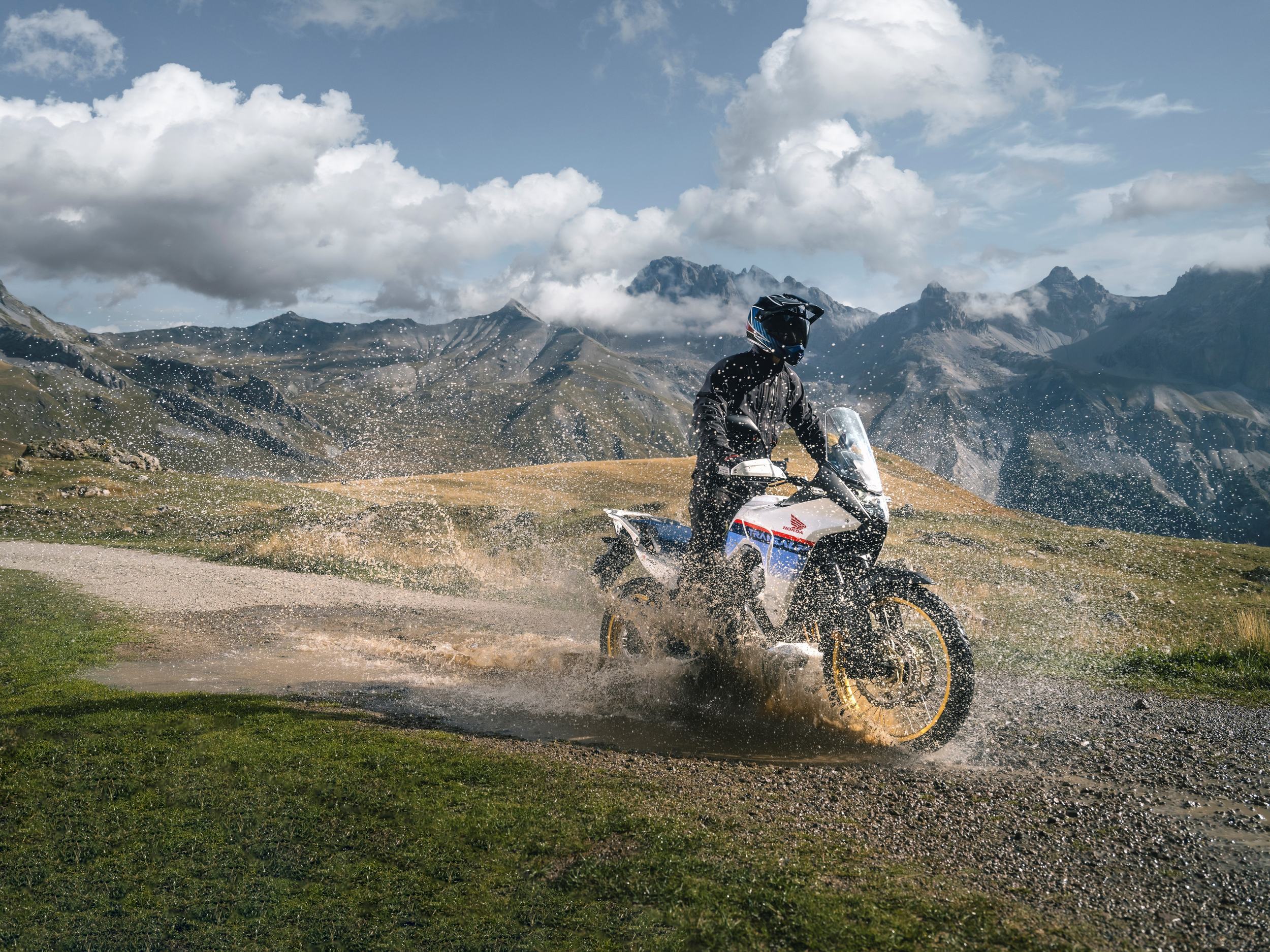 Honda Transalp XL750 Honda Transalp XL750