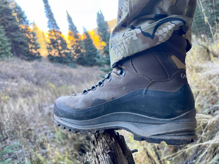 AKU Superalp NBK GTX Review: A Premium Boot for Mountain Hunts AKU Superalp GTX