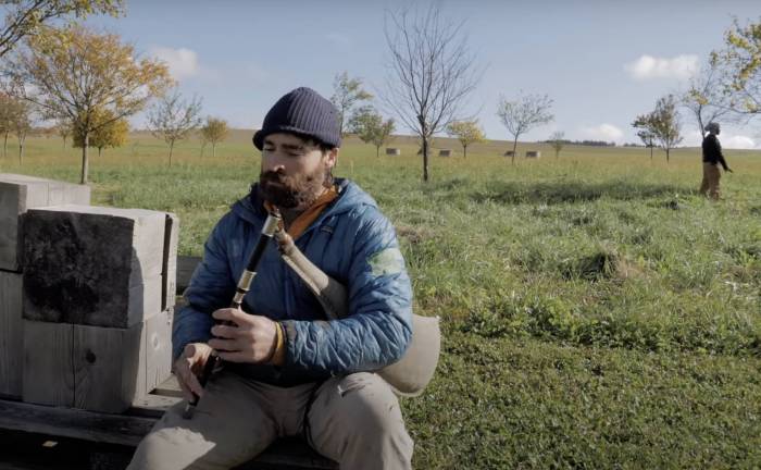 Watch Sean VOD Run It Out, Learn Another Annoying Musical Instrument