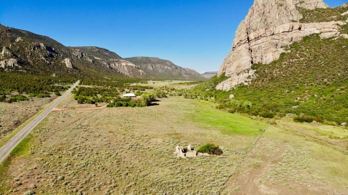 unaweep canyon driggs mansion ruins