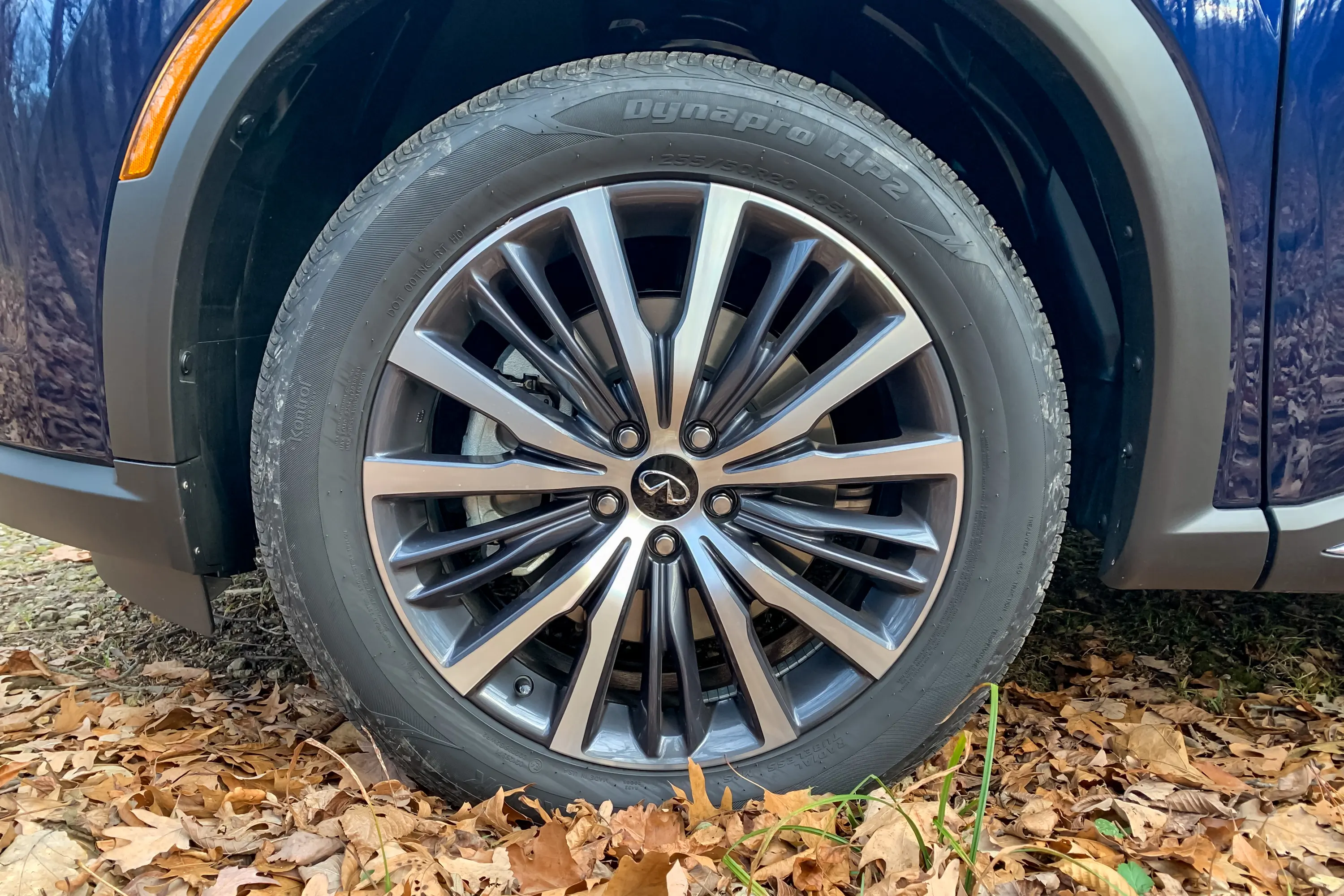 2023 Infinity QX60 review wheel