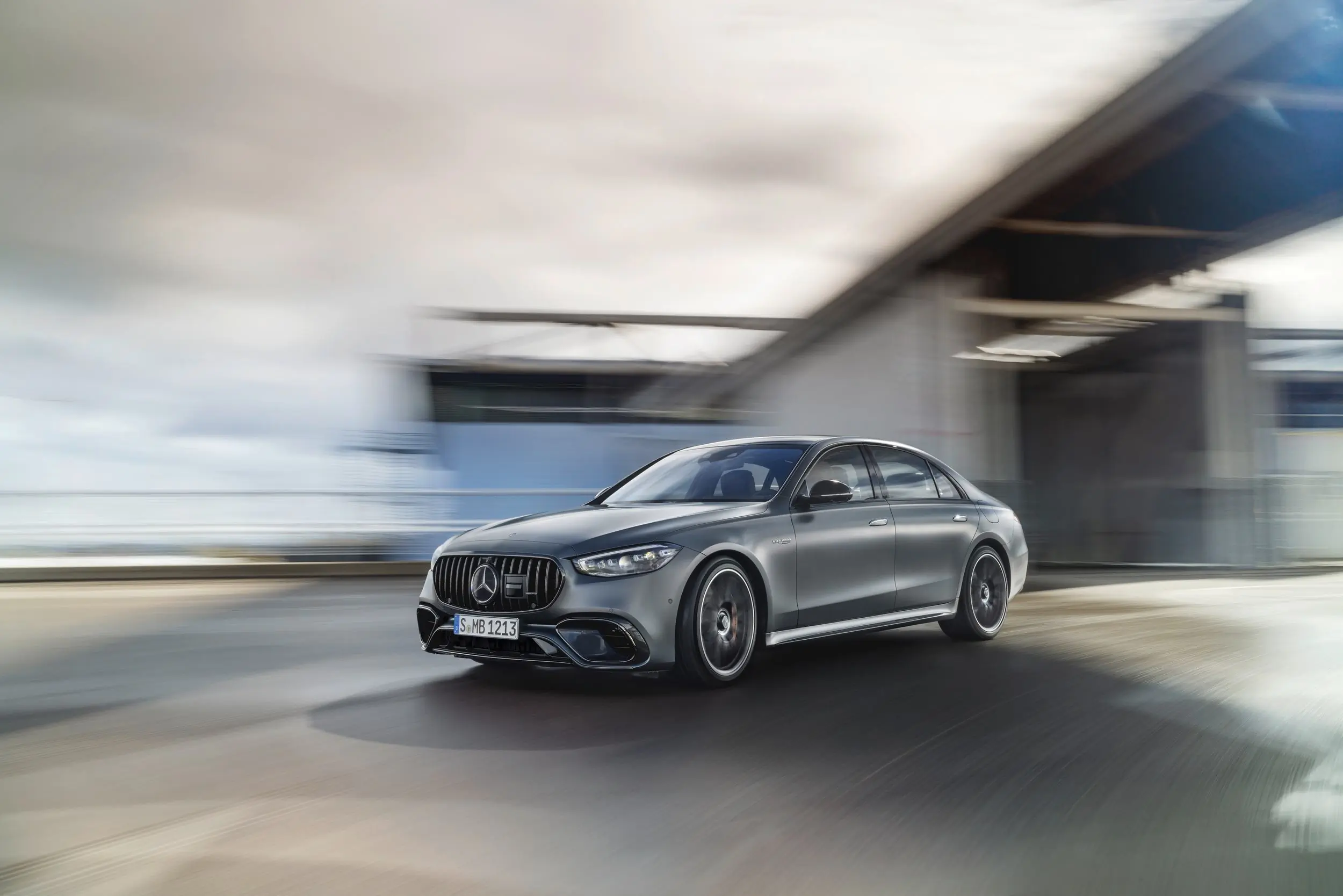 2024 Mercedes-AMG S 63 E Performance