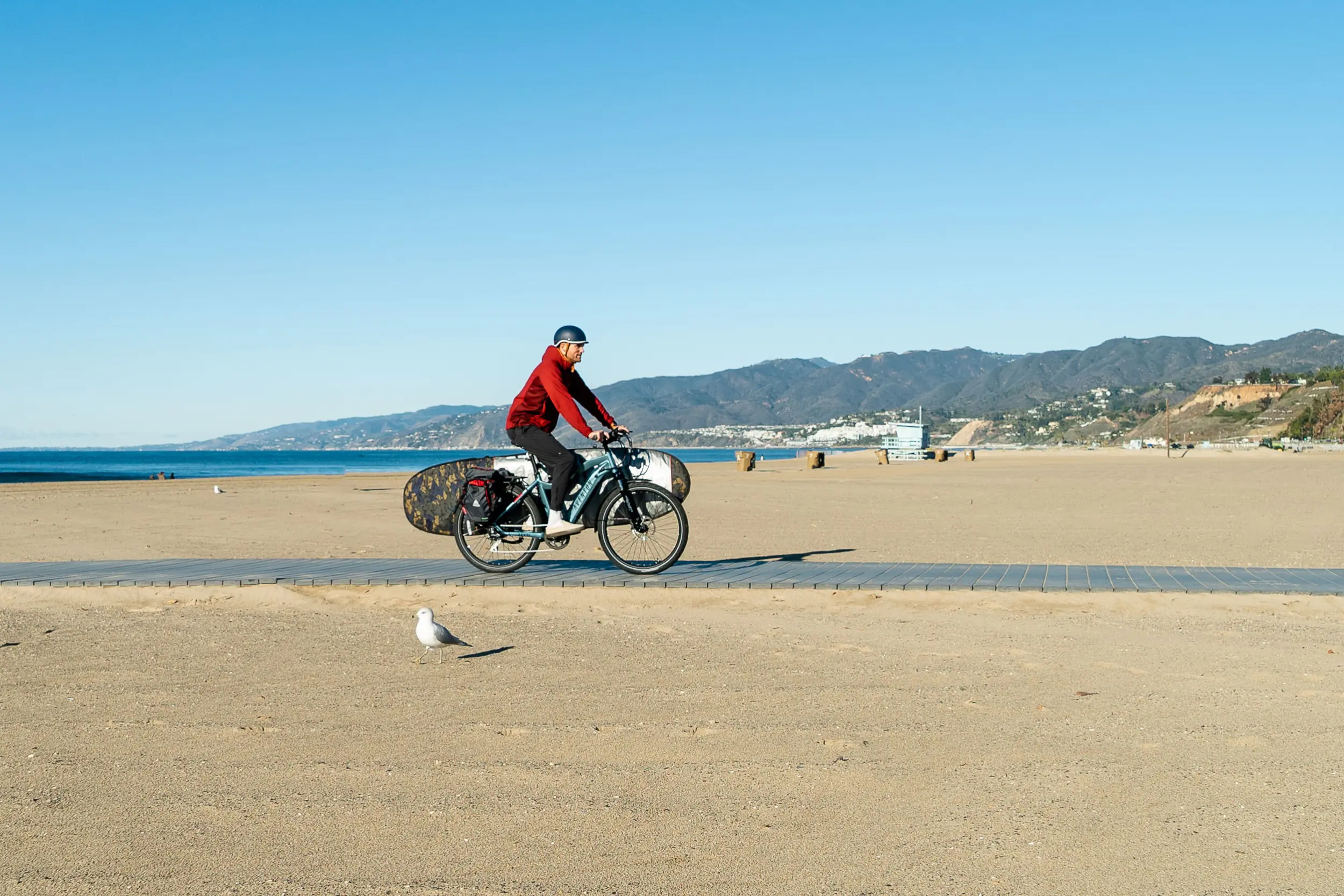 AVENTON Level 2 commuter AVENTON Level 2 commuter