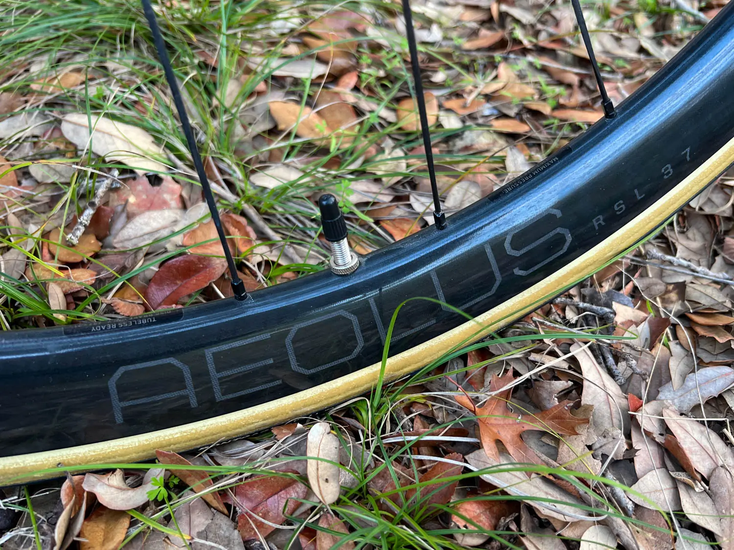 Bontrager Aeolus RSL 37 wheels Bontrager Aeolus RSL 37 wheels trek long term view