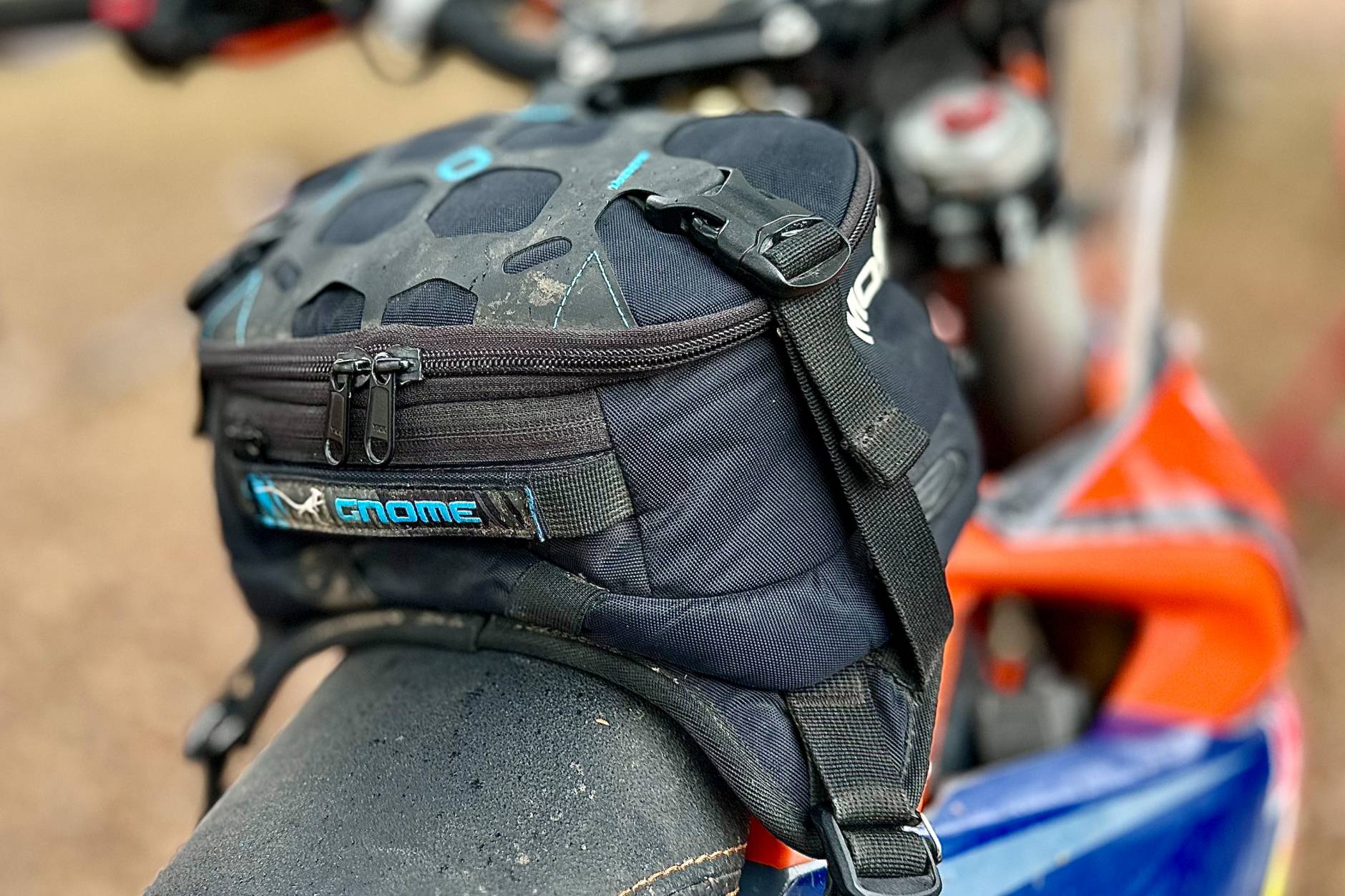 Mosko Moto Gnome Review FullFeatured Tiny Tank Bag GearJunkie