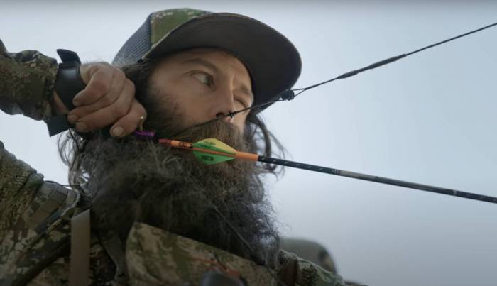 Watch This Famous Snowboarder Find Bowhunting in Search for Meaning