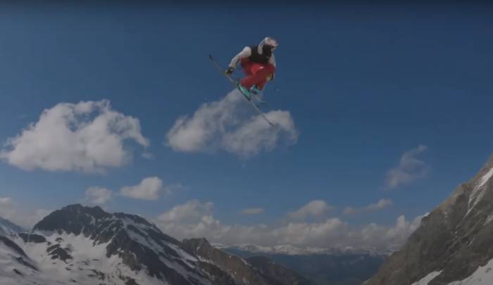 Going full send at Ritsch Roll big air event; (Photo/Legs of Steel)