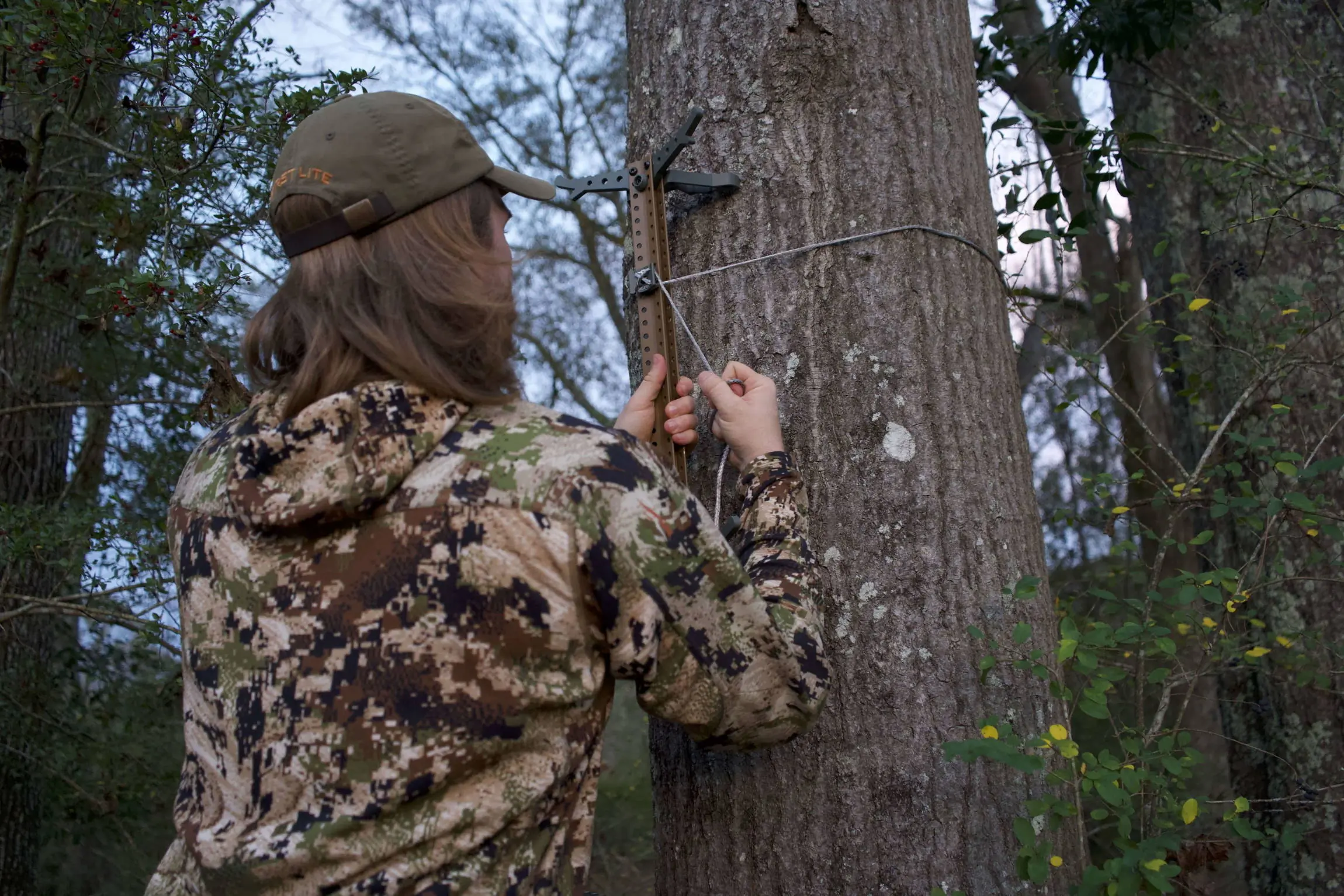 Tethrd Skeletor Review: Affordable, Rugged Climbing Sticks for the Mobile Hunter