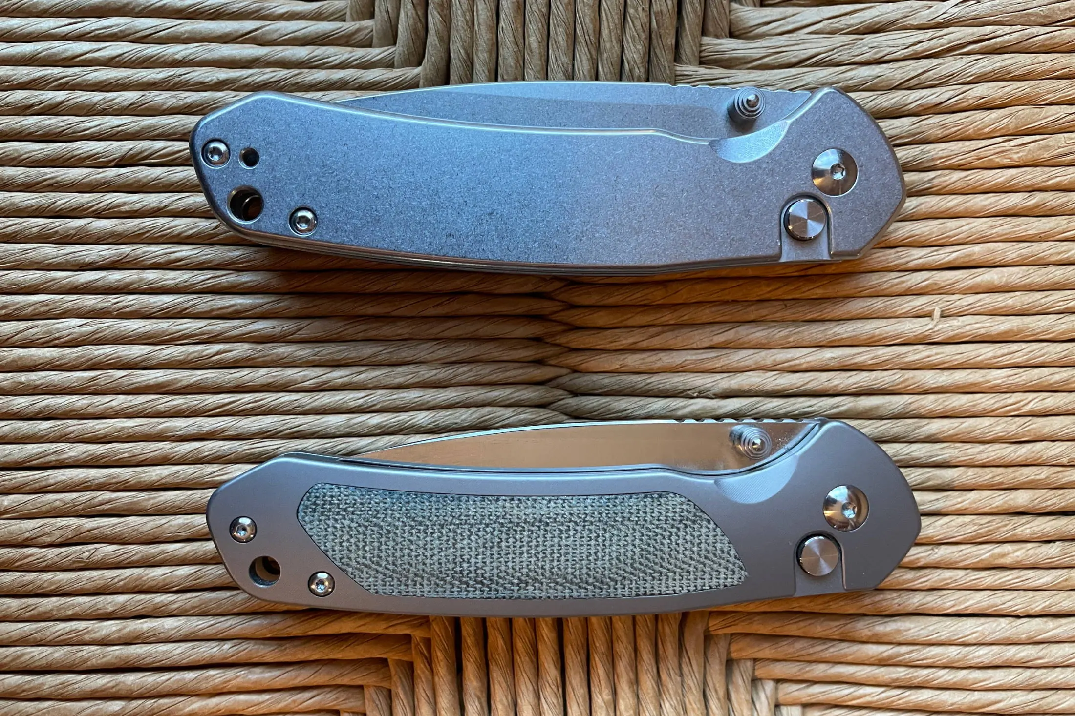 Pyrite Knife Both versions side by side closed CJRB Pyrite review