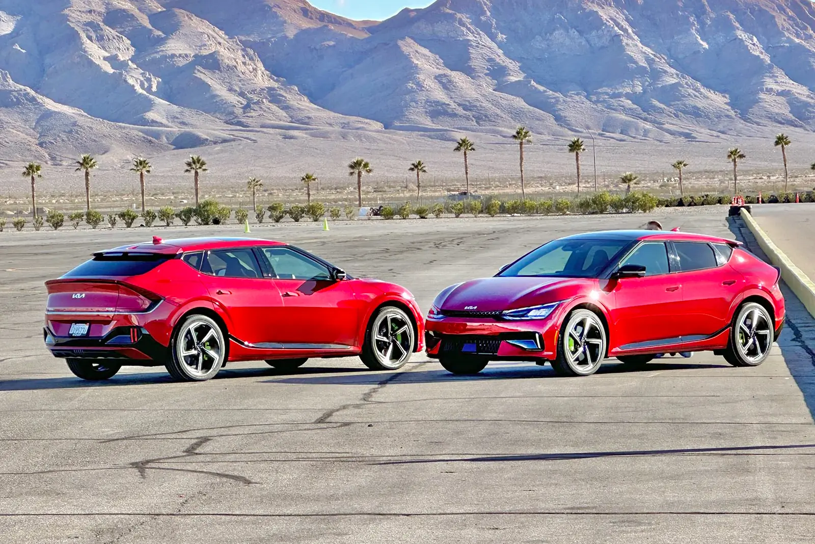 Kia EV6 GTs front and back