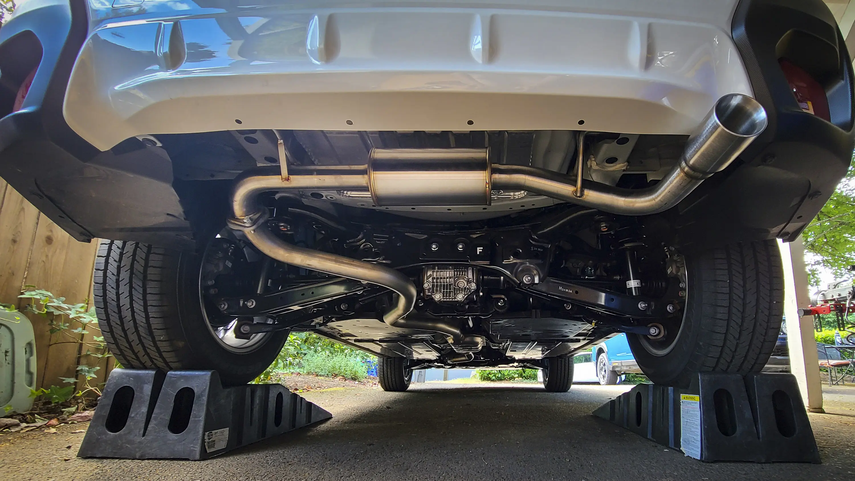 Nameless Performance Executive Axleback