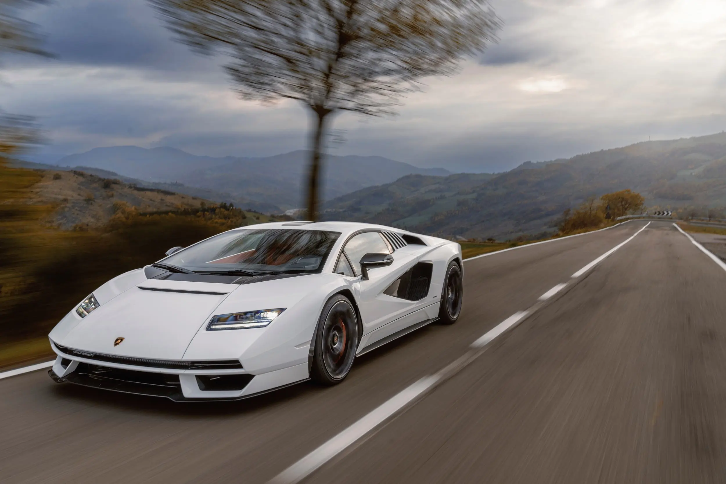 Lamborghini Countach LPI 800-4