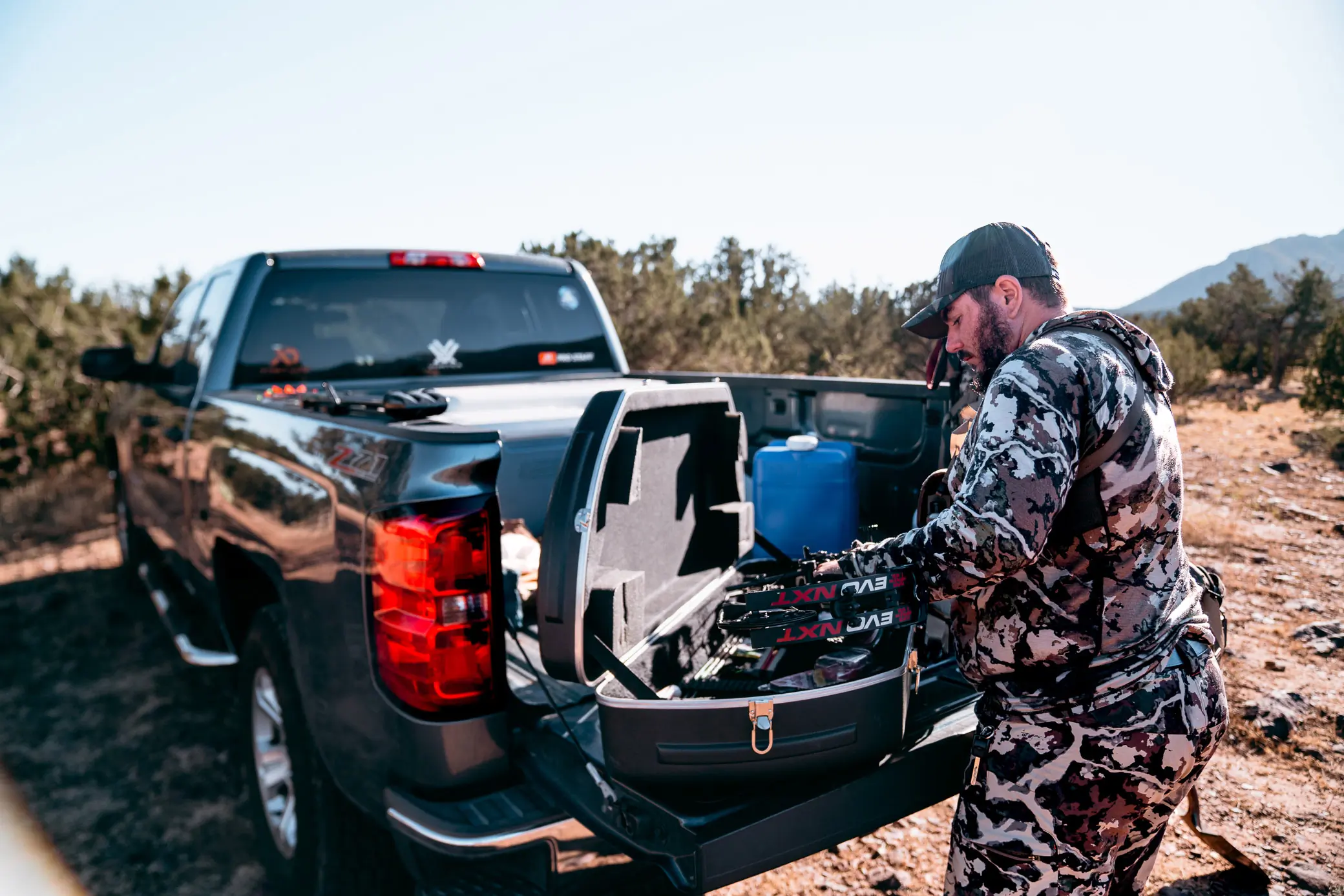 Getting bow and arrows out of bow case