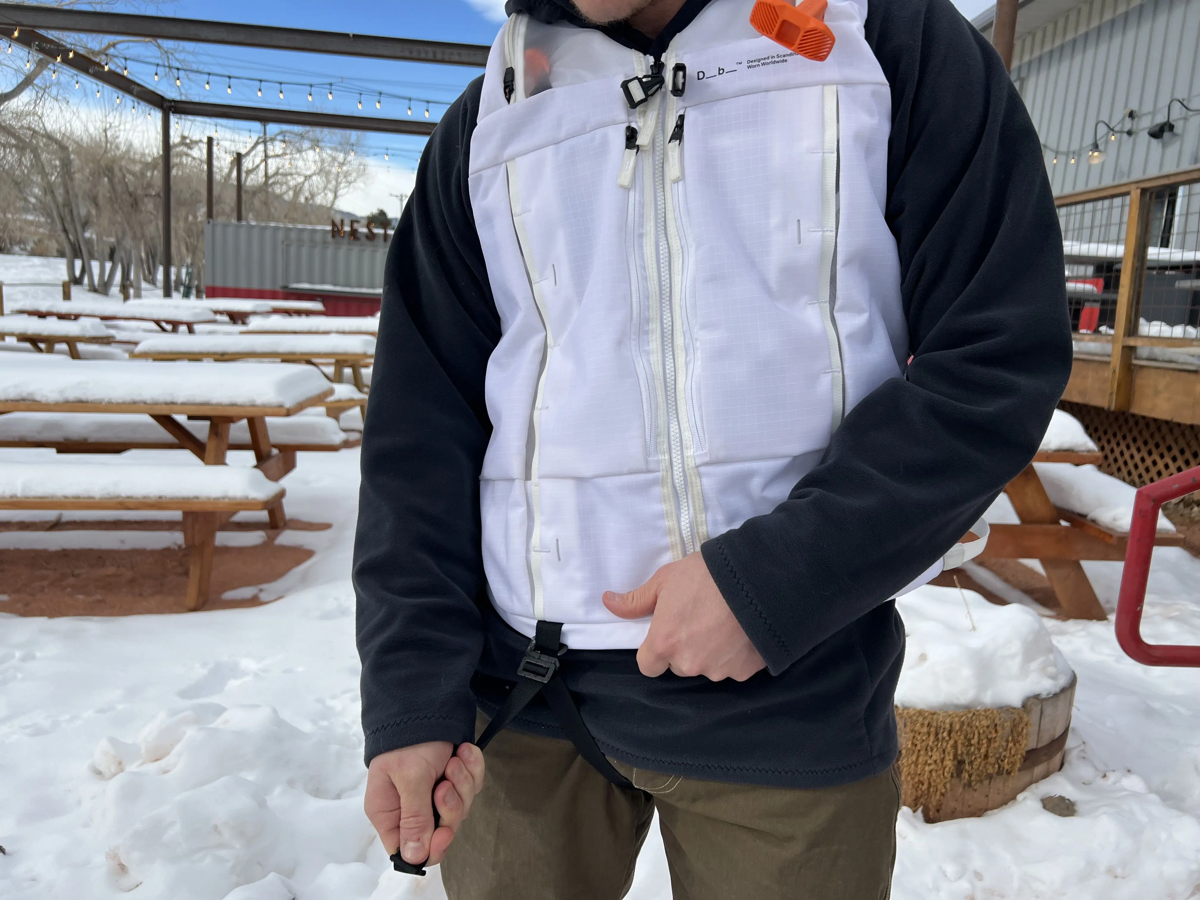 The Db vest was designed specifically for the Safeback SBX system