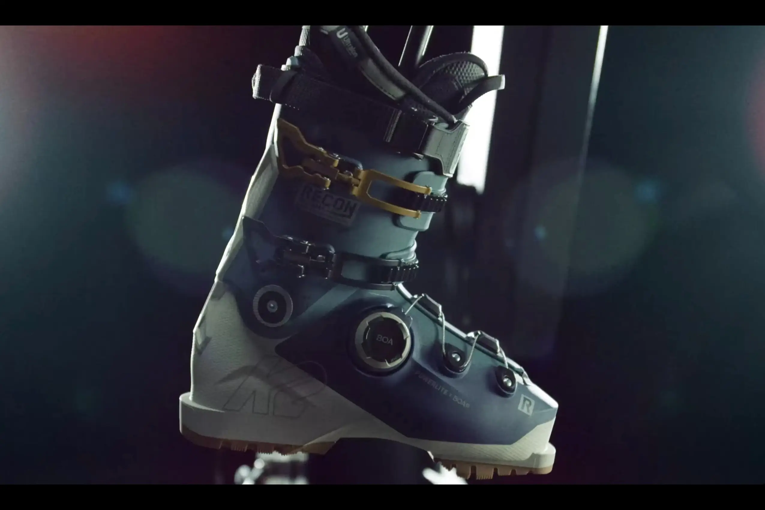 Überleben Stöker Flatpack Stove Review: Slow Down With Natural Fuel