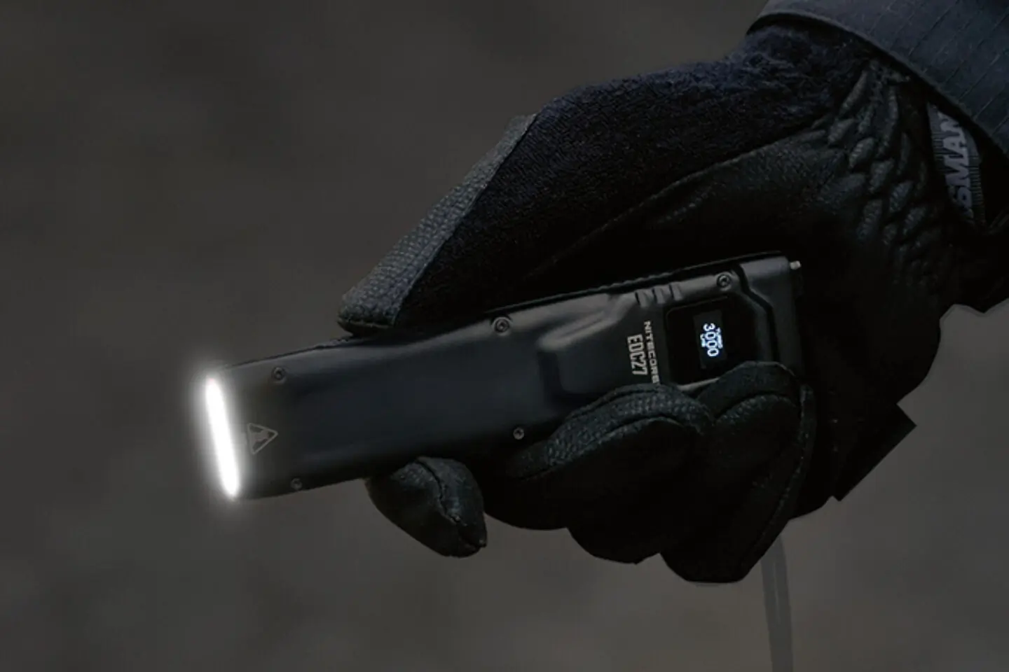 NITECORE EDC27とホルスター TX5 Flashlight Sheath for Nitecore EDC25 & EDC27 Flashlight
