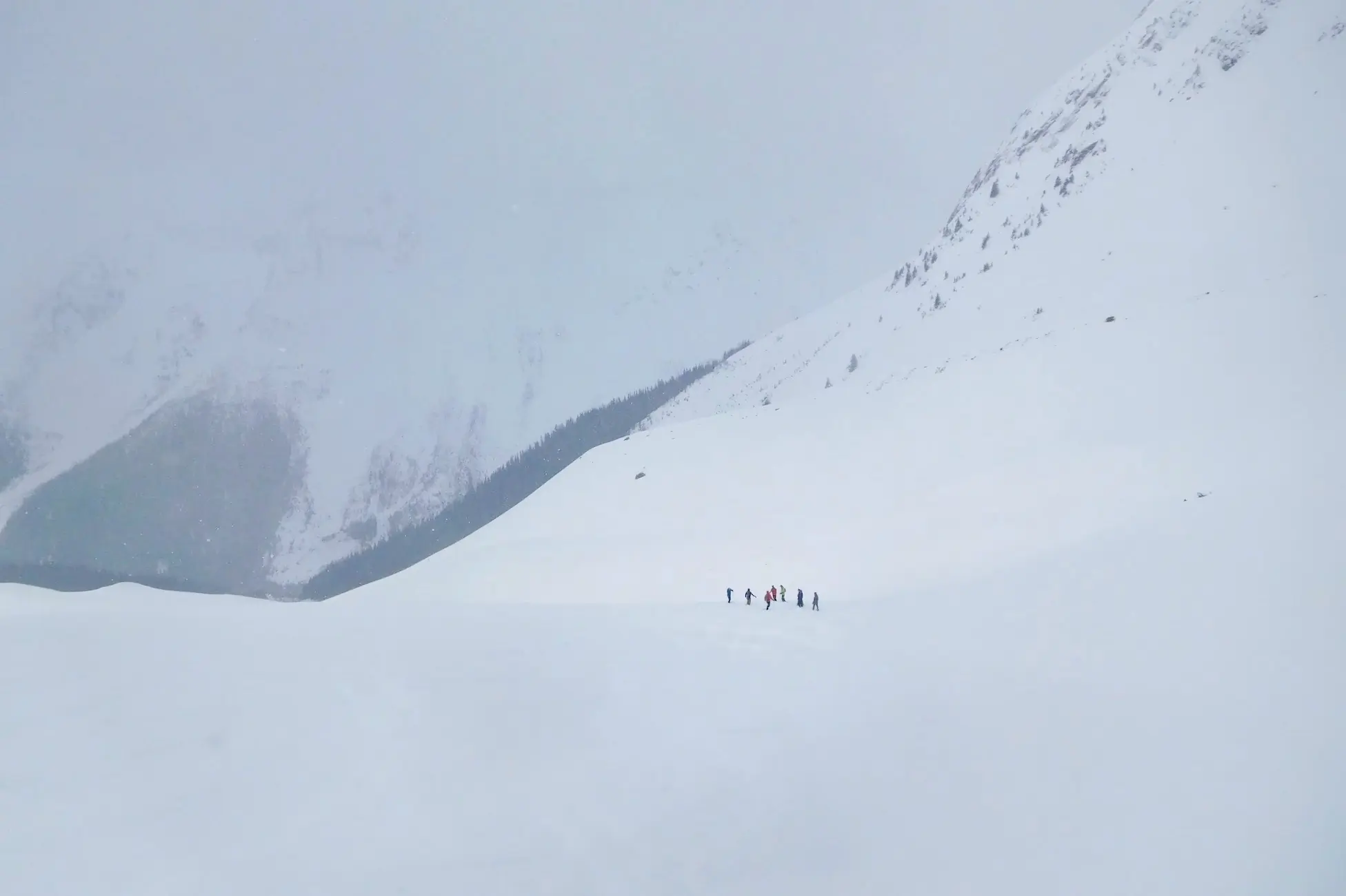 heli ski group trip; (photo/RK Heliski)