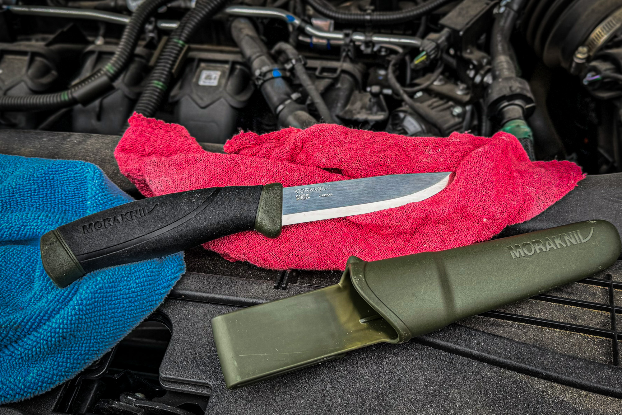 Morakniv Companion on car engine