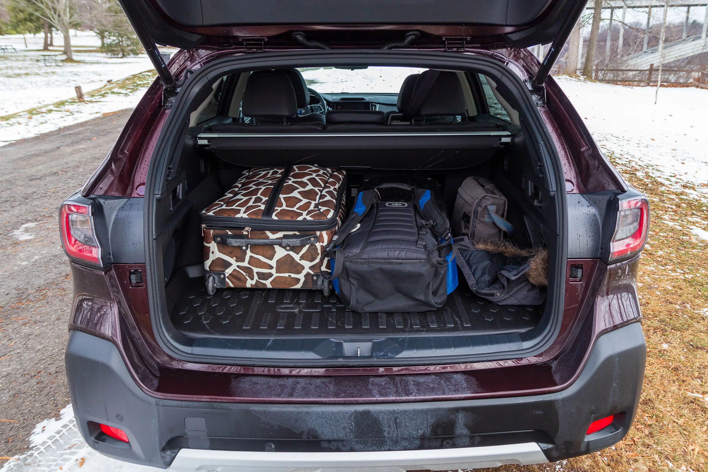 2023 Subaru Outback review rear interior storage trunk