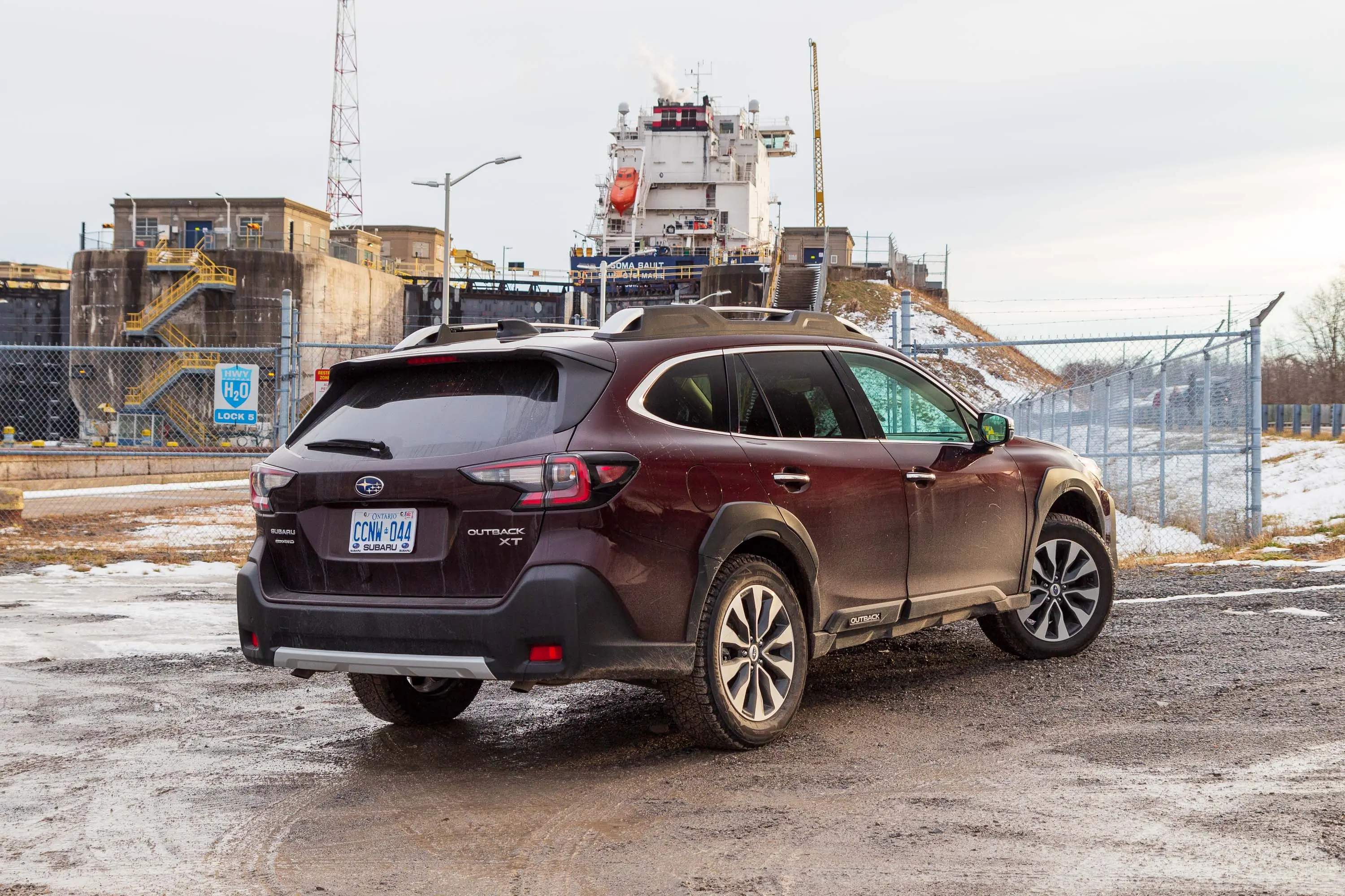 2023 Subaru Outback review rear three-quarter right side