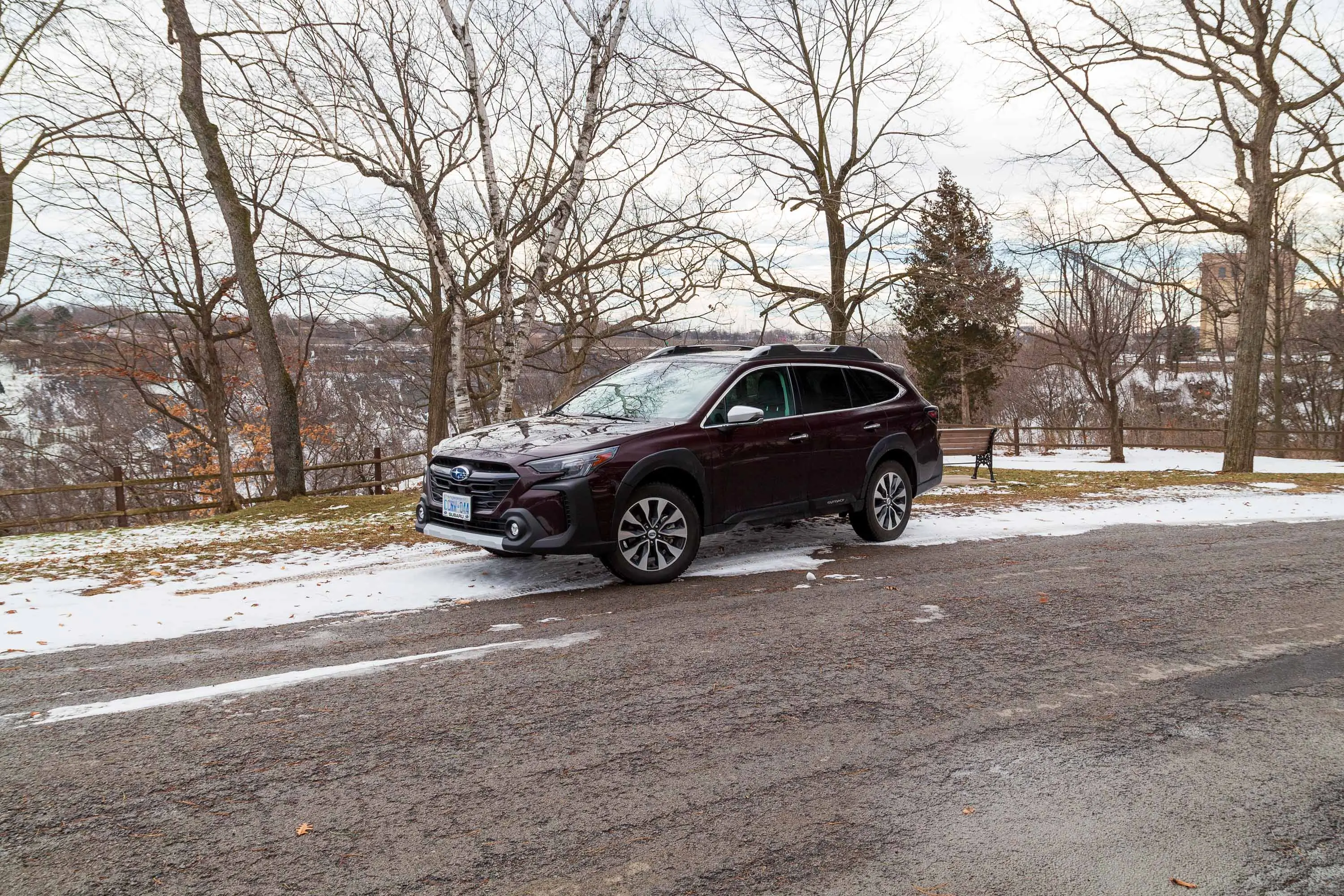 2023 Subaru Outback 2.4T Review front three-quarter left side