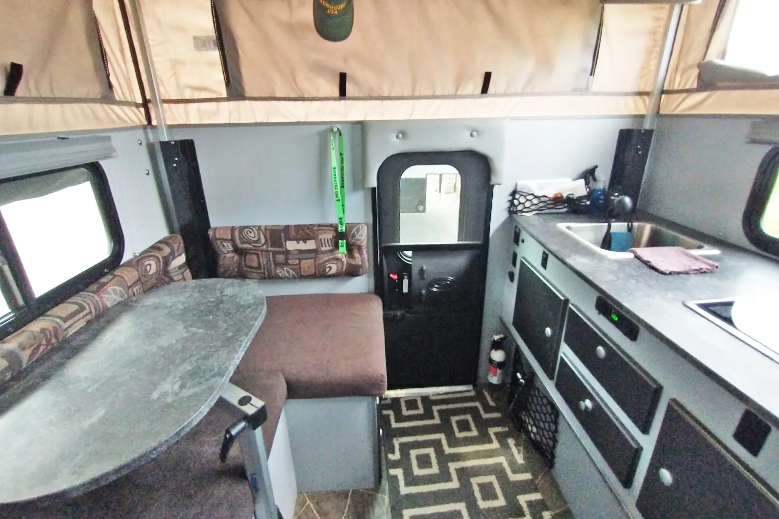 BunduTec Topi LIving Space