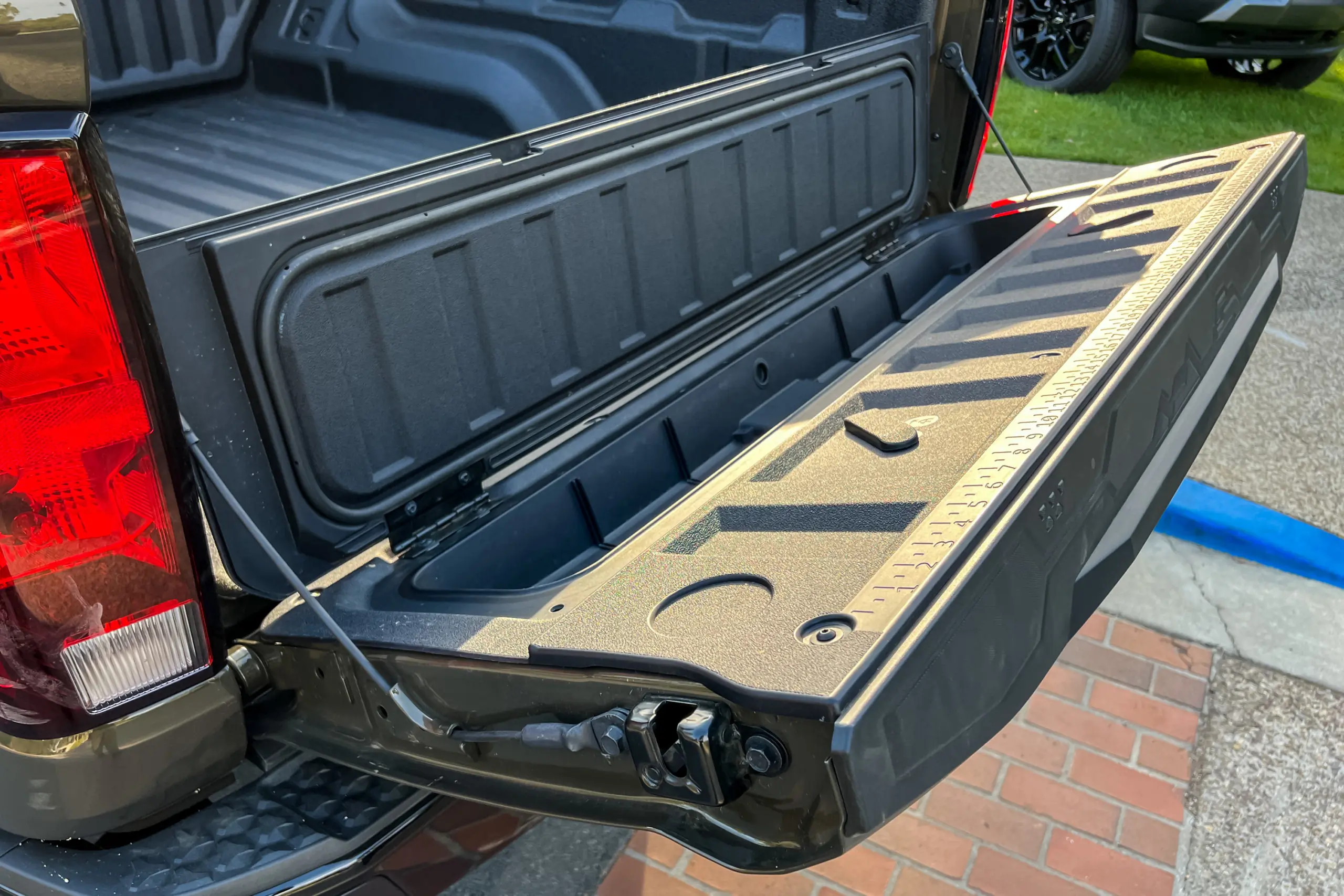 2023 Chevy Colorado Review