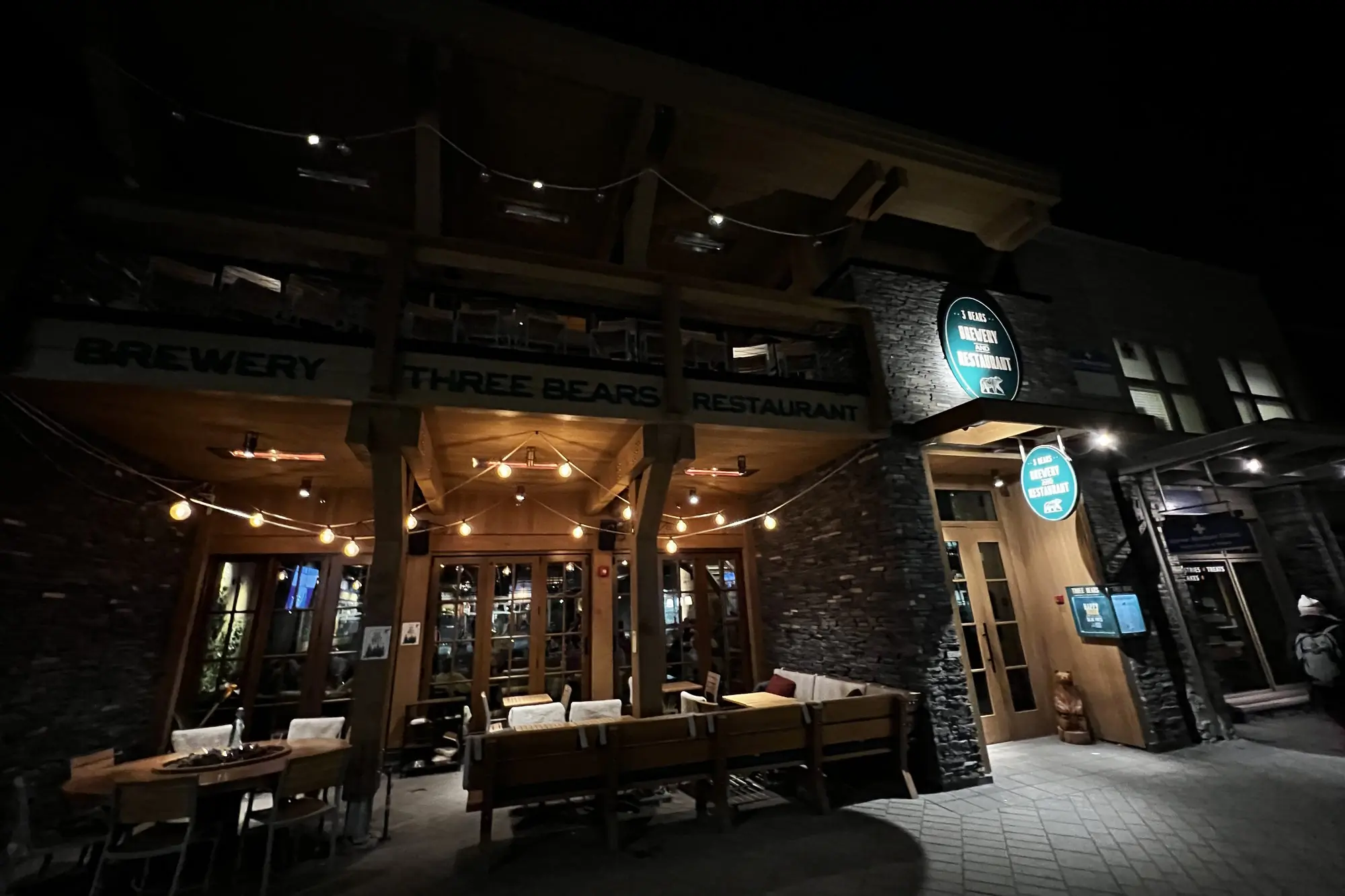 3 Bears Brewery and Restaurant