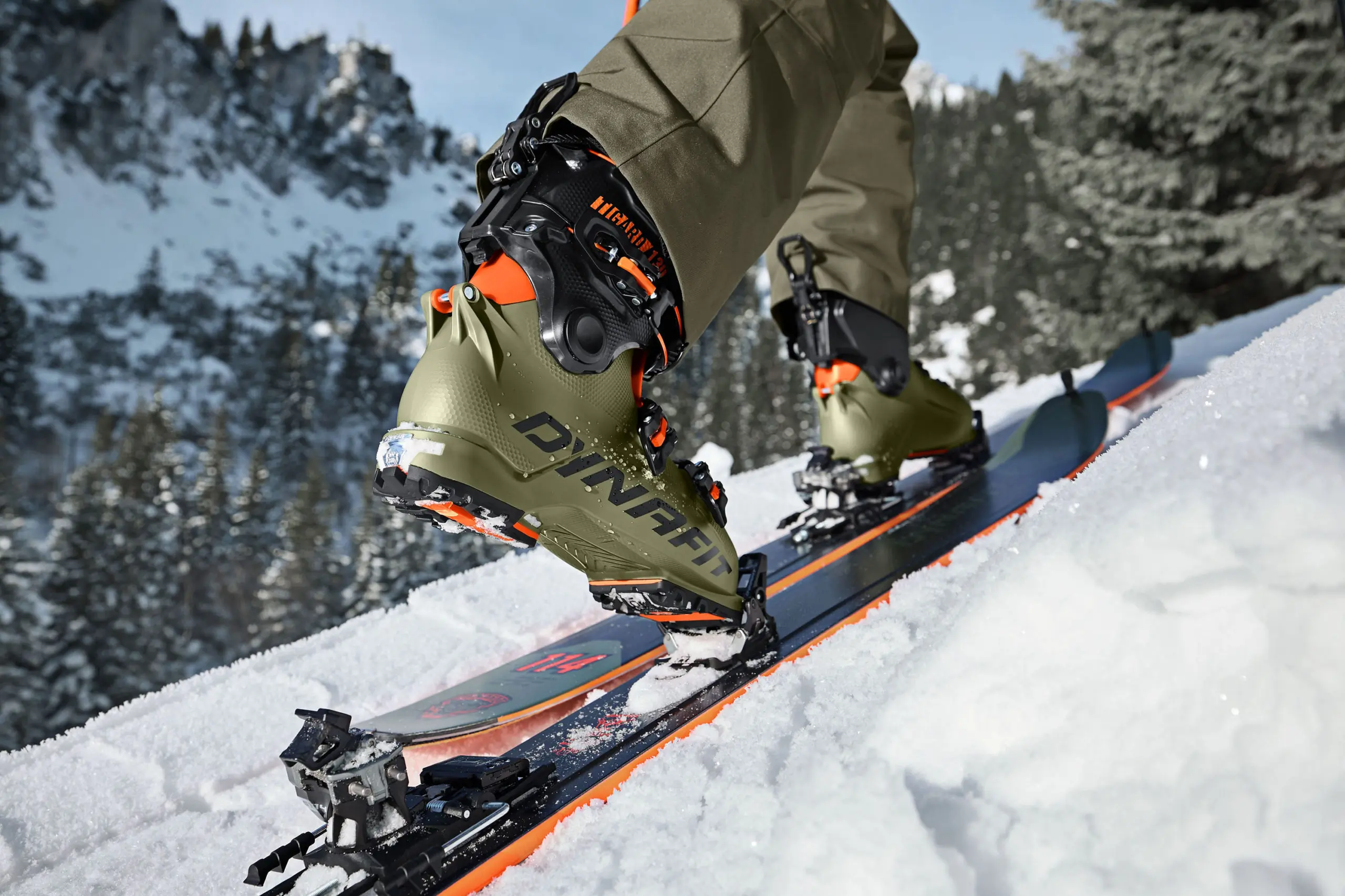 Dynafit Tigard ski boot touring uphill