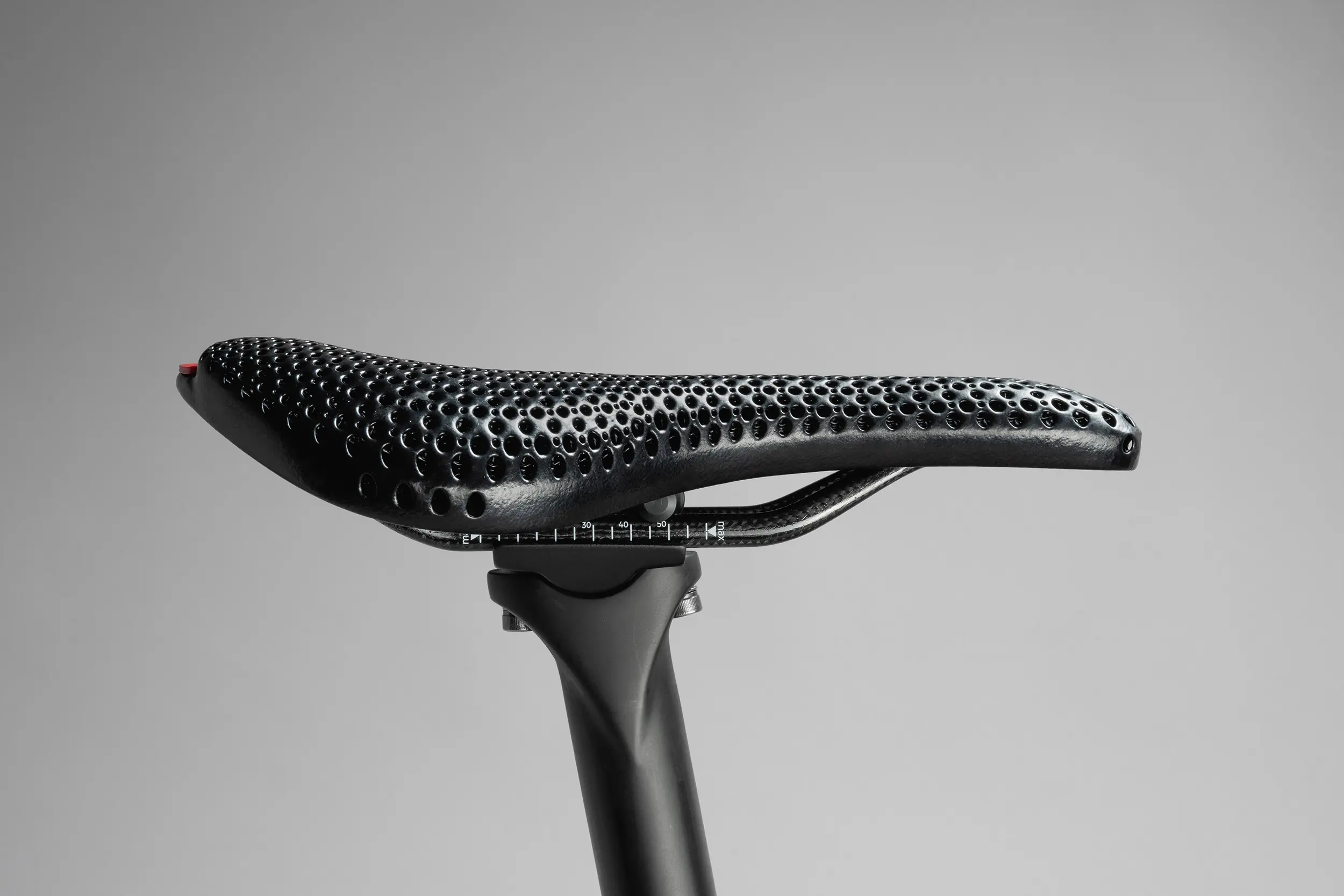 World's First Custom 3D-Printed Saddle: Small Czech Brand