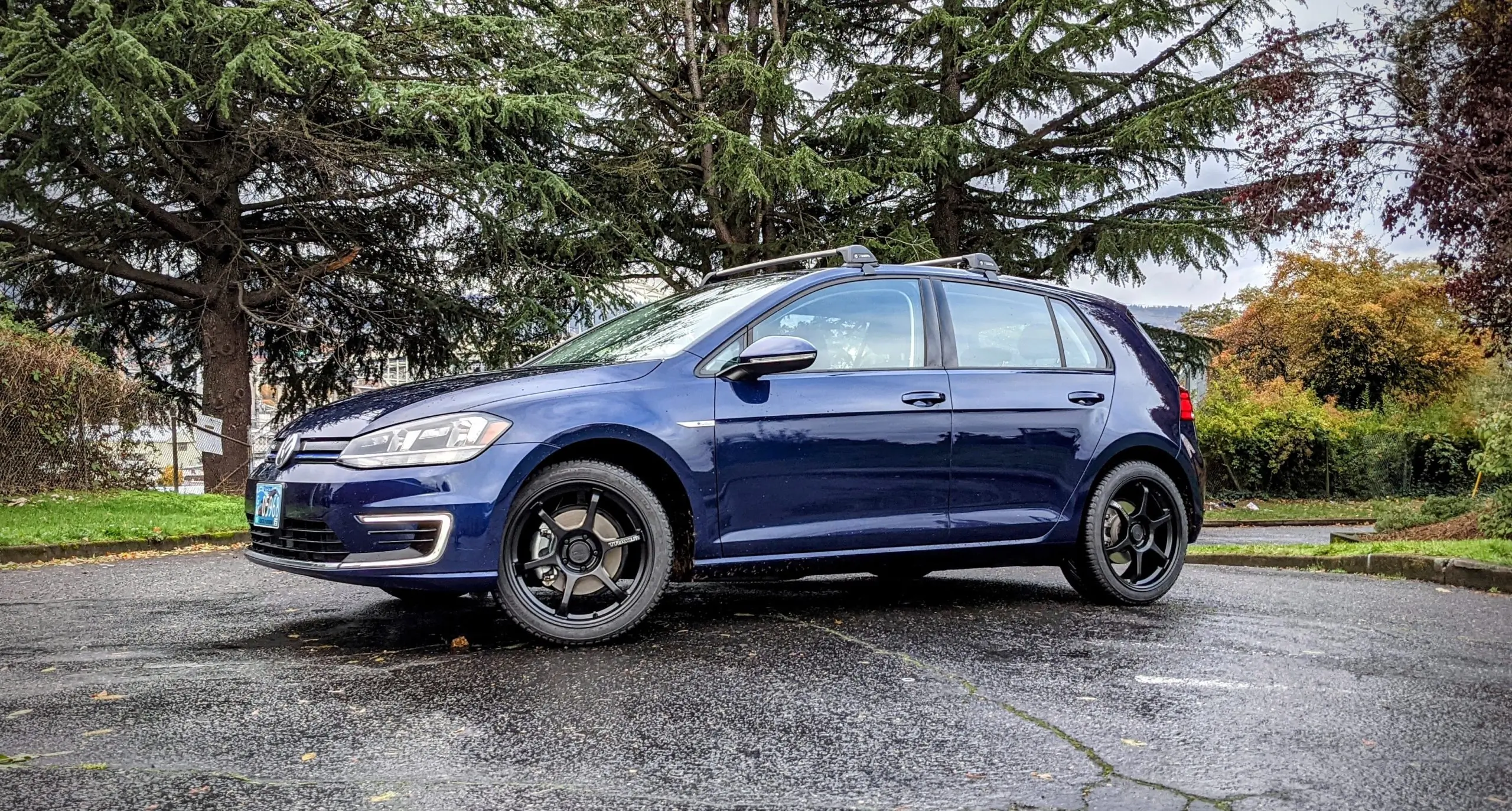 VW eGolf on Michelin CrossClimate2 tires Motegi Traklite wheels